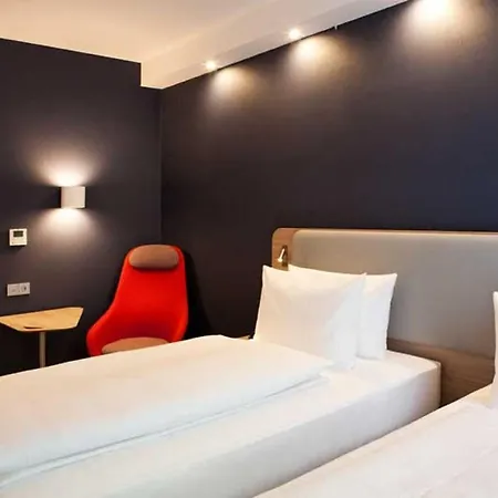 Hotel Express By Ihg Fuerth