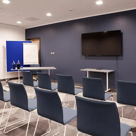 Hotel Express By Ihg Fuerth