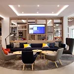 Express By Ihg Hotel 3*